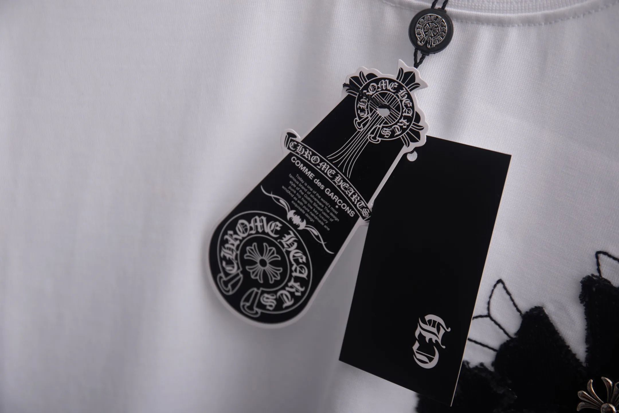 （ 1:1 ） Chrome Hearts/ 2026New Arrival logo T 、 🪡 Same Style Quality😘😘 100% Versatile T 👍 ：Black、White Size：S-XL